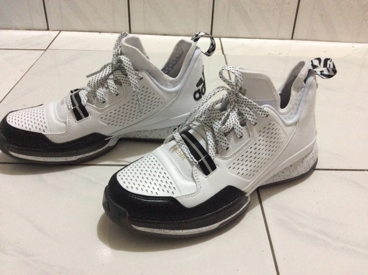 [開箱]ADIDAS D lillard 1 開箱