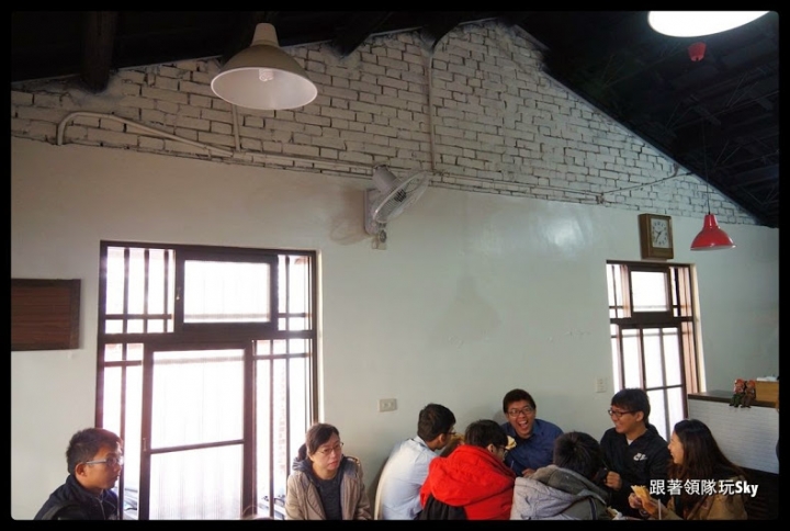 台南美食推薦-在地人愛吃的隱藏版早餐[ 哈利速食 ](食尚玩家推薦)