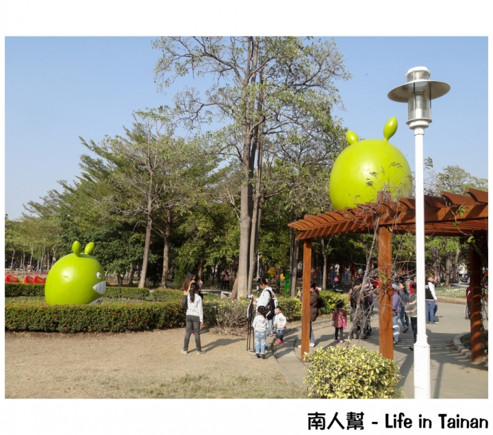 【台南市活動】超大超多水果.甜點等你來吃 # 2015百花祭 水萍塭公園 #