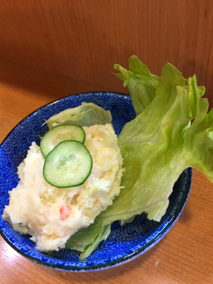 [東京-新橋] 燕樂豬排，林氏壁強力推薦，不科學的豬排厚度+不科學的美味程度