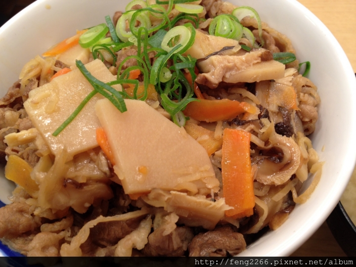(岡山) 日本平價美食-松屋連鎖店 (牛丼,咖哩,定食)