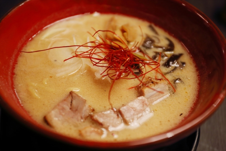 [食記] 台北・大安區｜國父紀念館站・札幌炎神拉麵台灣店