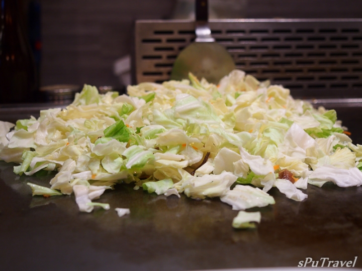 [食記] sPu@ 宜蘭市 因為它，讓我愛上鐵板燒─當代鐵板燒..極品天使紅蝦、初戀滋味草莓雞腿排