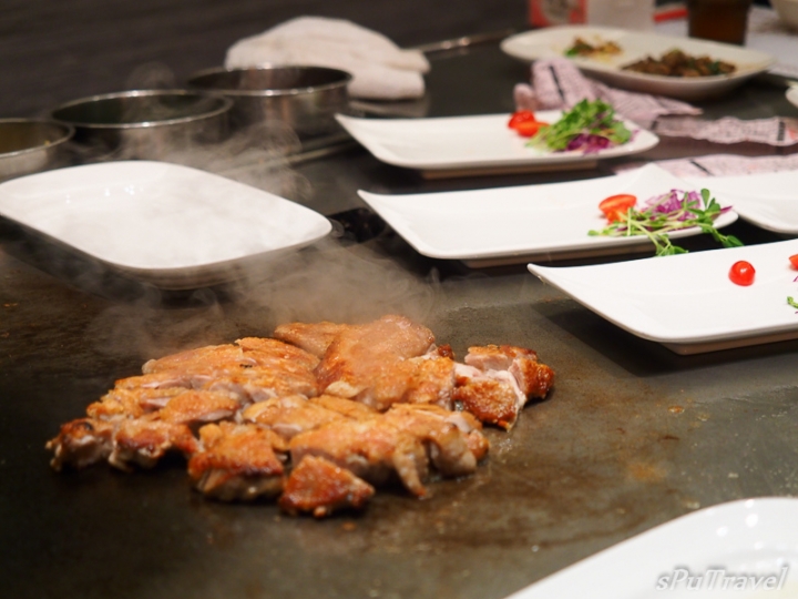 [食記] sPu@ 宜蘭市 因為它，讓我愛上鐵板燒─當代鐵板燒..極品天使紅蝦、初戀滋味草莓雞腿排