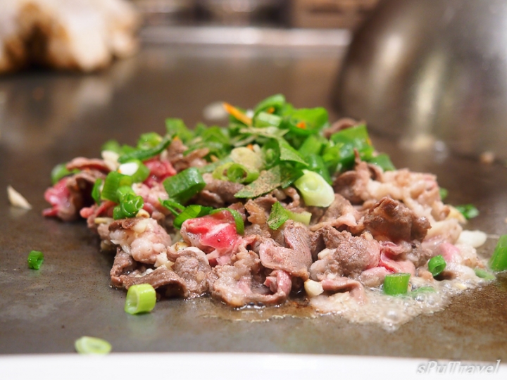 [食記] sPu@ 宜蘭市 因為它，讓我愛上鐵板燒─當代鐵板燒..極品天使紅蝦、初戀滋味草莓雞腿排