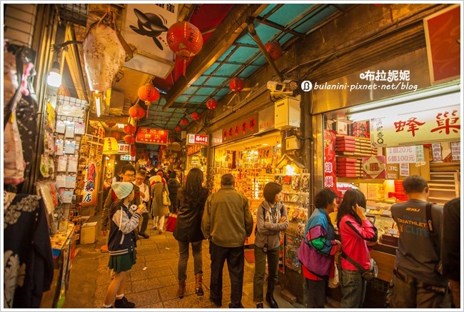 【新北旅遊景點】九份老街一日遊，彷彿化身神隱少女！