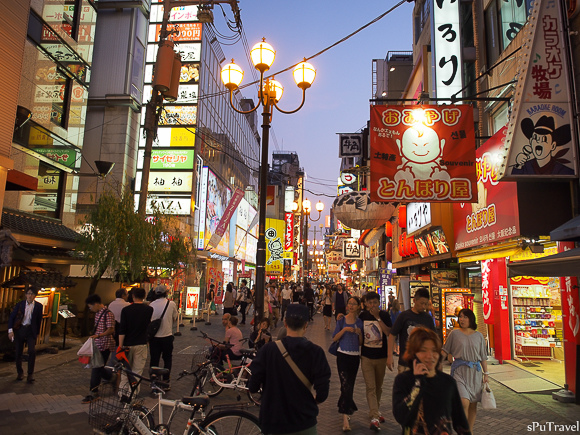 [日本 大阪] 玲瑯滿目的夜世界─心齋橋、道頓堀商圈..本家章魚燒、王將餃子