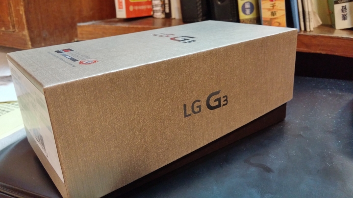 新買的G3充電跟螢幕問題