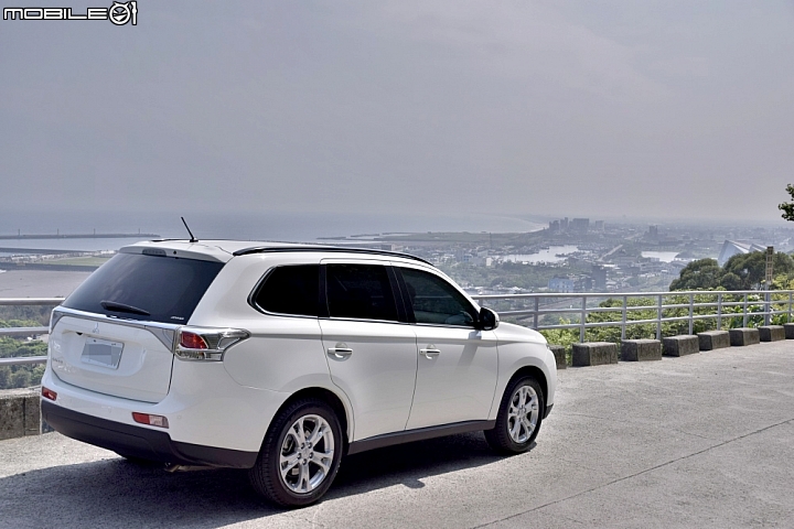 初次宜蘭行的Mitsubishi Outlander白帥帥開箱