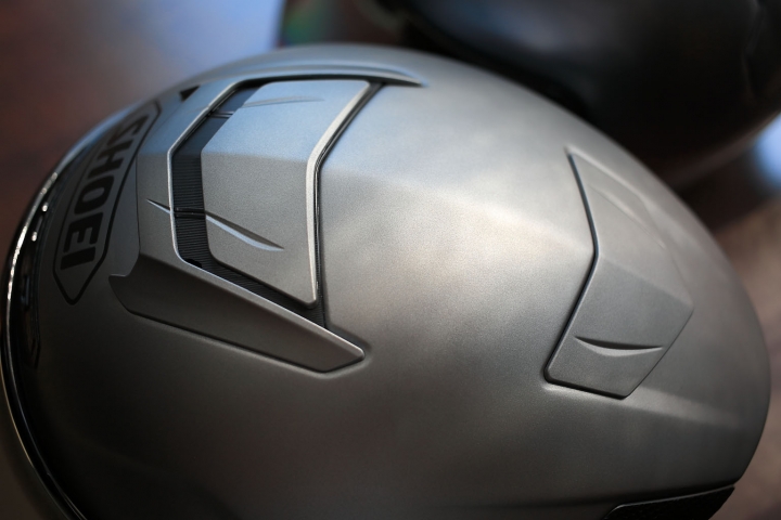 SHOEI J-FORCE IV 超極簡開箱~輕鬆看!