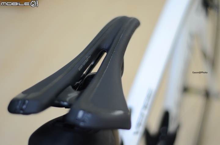 2015 SPECIALIZED VENGE ELITE(開箱圖多)