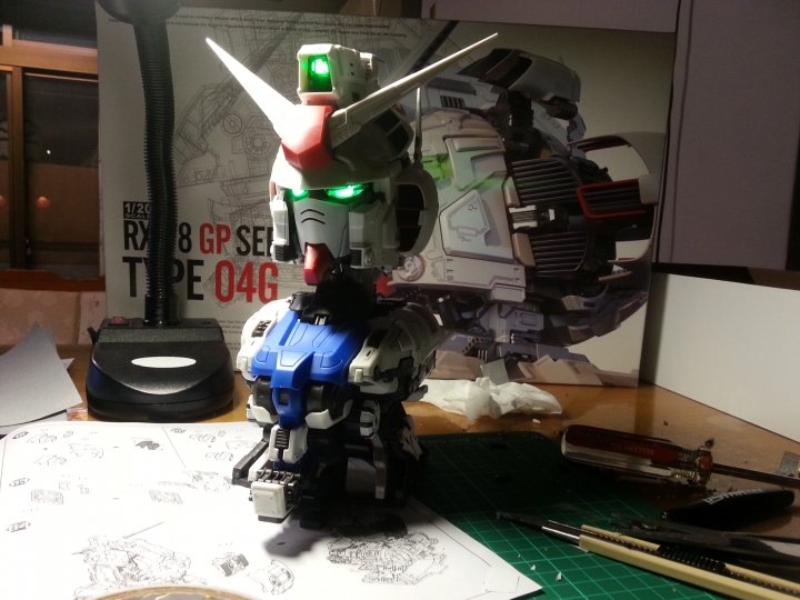 [簡易開箱]MAGNIFIER RX-78 GB04G 1/20 胸像