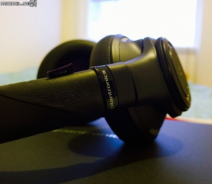 [純分享]冷門超耳機 Plantronics BackBeat PRO 無線降噪耳機開箱