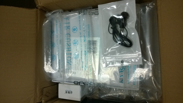 昂達 v820w 單系統版開箱