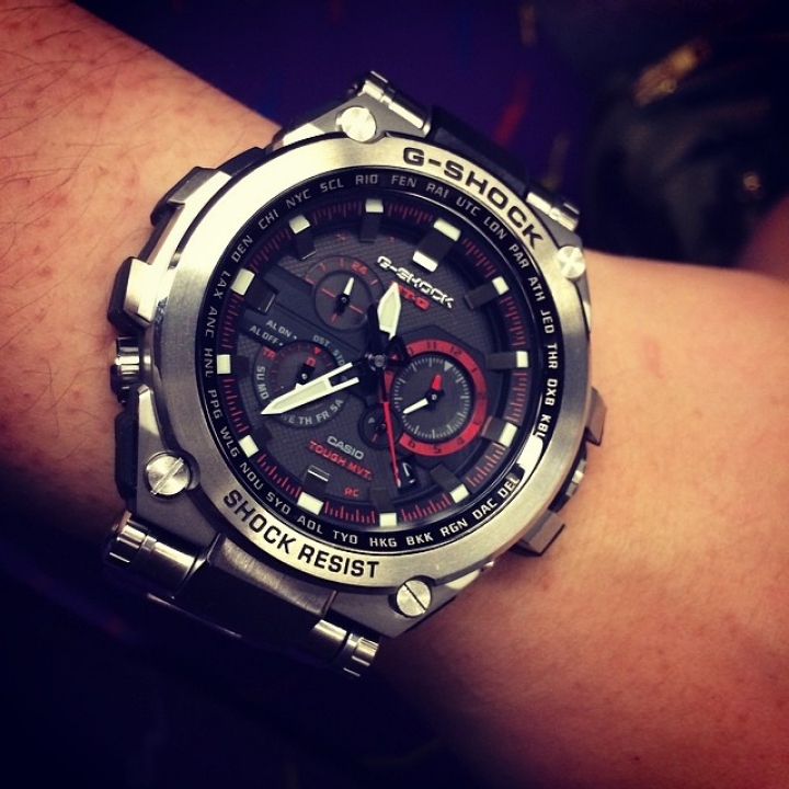 開箱G-SHOCK MTG 太陽能旗艦電波飛行錶 MTG-S1000D-1A4