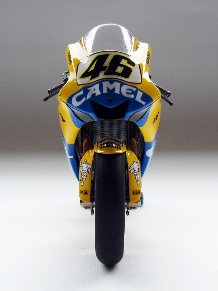 [作品分享] 艱苦奮鬥！猴王羅西2006年 義大利站  YZR-M1