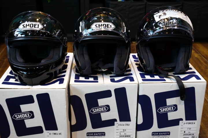 『簡單開箱』SHOEI J-FORCE Ⅳ 亮光黑