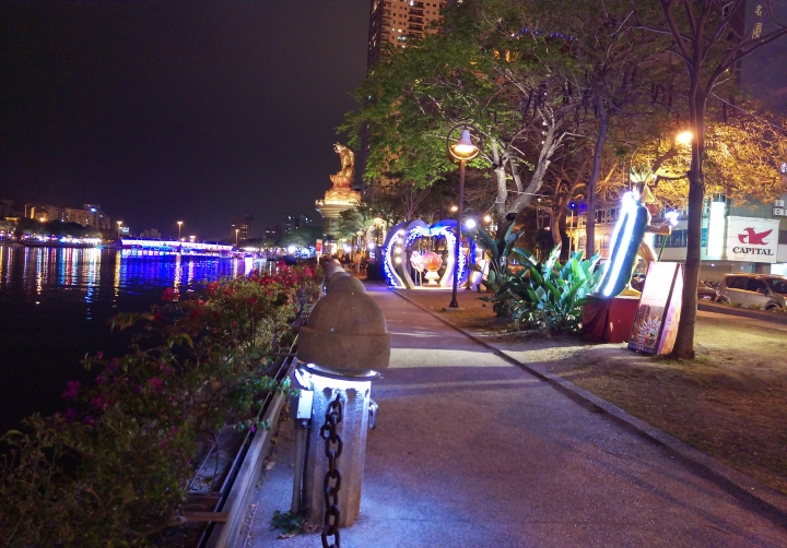 就是要一直批評m9夜拍就是了～