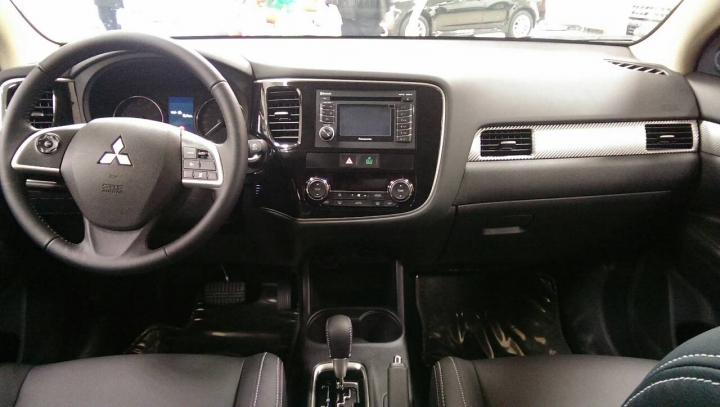 Outlander PHEV賞車試駕 ……好安靜