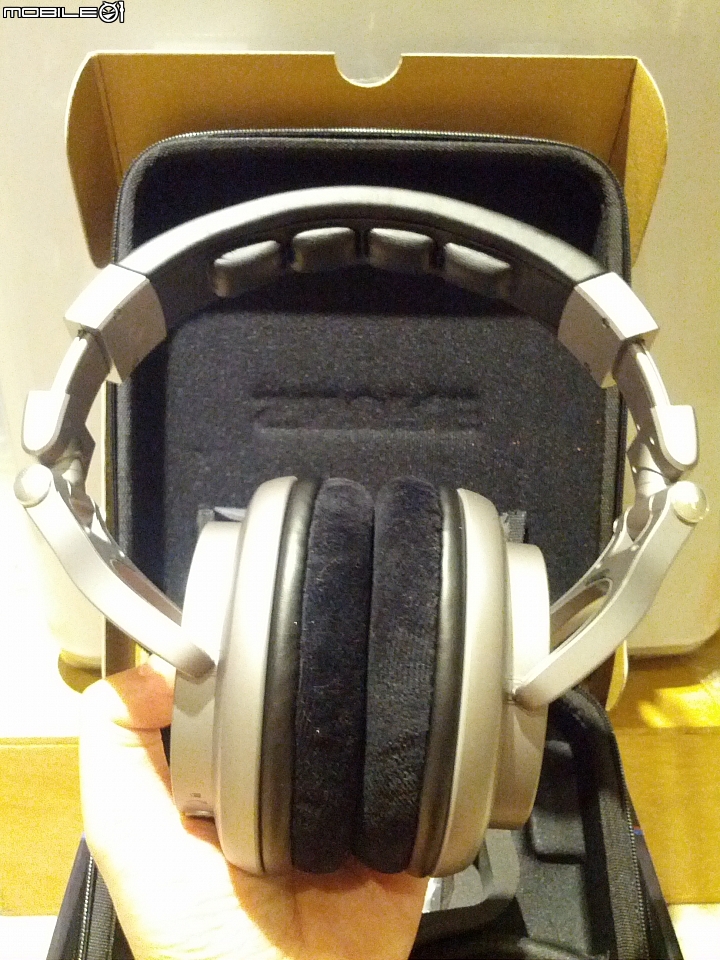［分享第一支耳罩 開箱唷 ］Shure SRH940