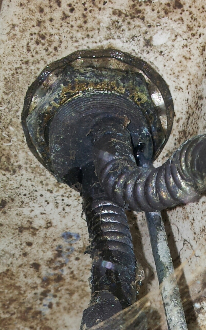 水龍頭 如何 更換 大的螺母