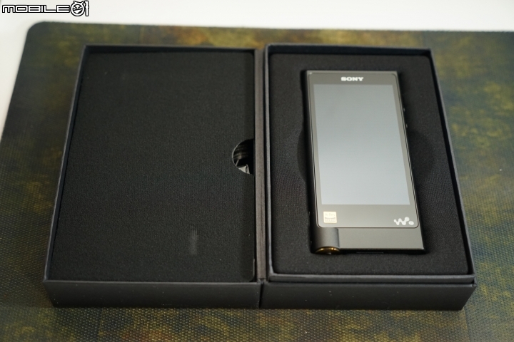 純分享SONY ZX2~