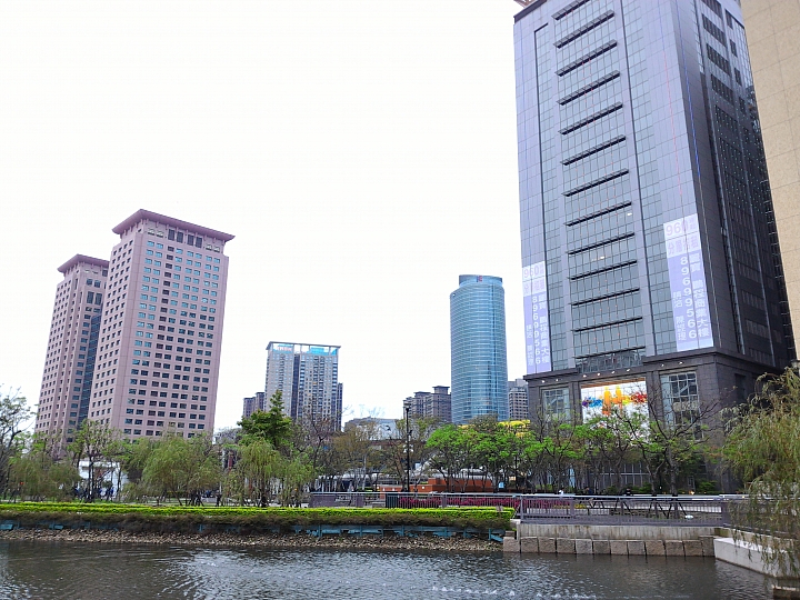 Zenfone 2 ZF5 LTE戶外對決Round2