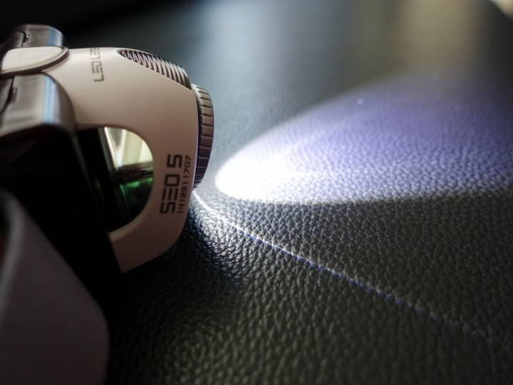 超快速led lenser seo5頭燈開箱