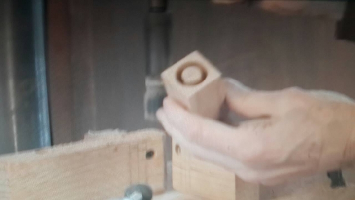 有人知道這種鑽頭名稱嗎?那邊有在賣