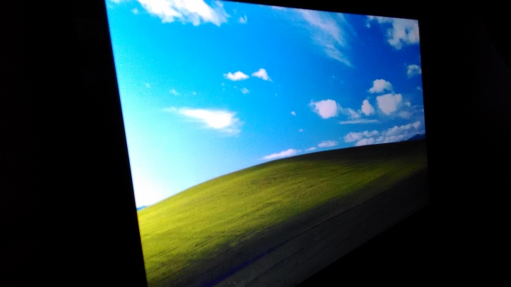 [開箱]兼具效能與CP值的移動桌電─CJSCOPE EX-950 (clevo P750ZM)