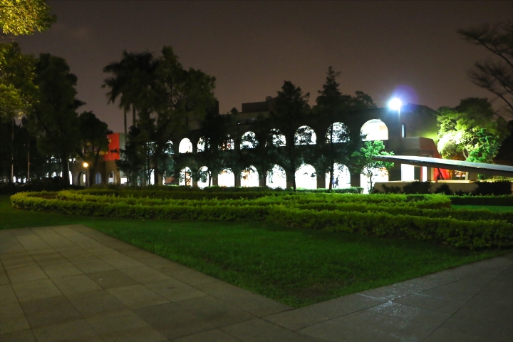 中原大學夜景 Canon 70D