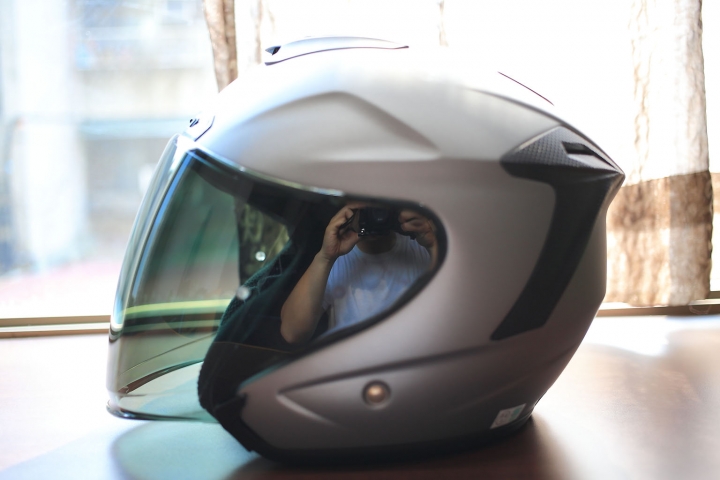 SHOEI J-FORCE IV 超極簡開箱~輕鬆看!