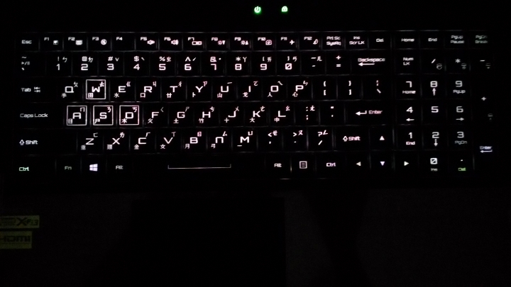 [開箱]兼具效能與CP值的移動桌電─CJSCOPE EX-950 (clevo P750ZM)