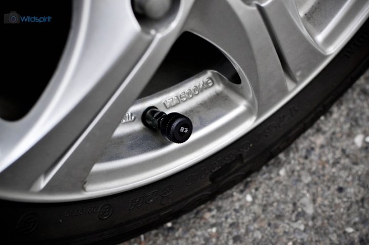 [開箱] 免牽線太陽能主機 【EK2 M3】 TPMS 胎壓/溫度偵測