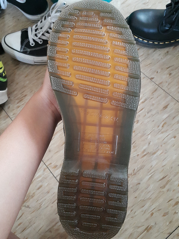 請問這雙馬丁大夫的真偽?