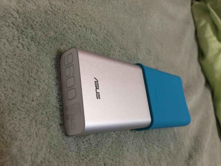 [開箱] 品質更令人想信賴 安全很重要所以想試試ASUS ZenPower!!!