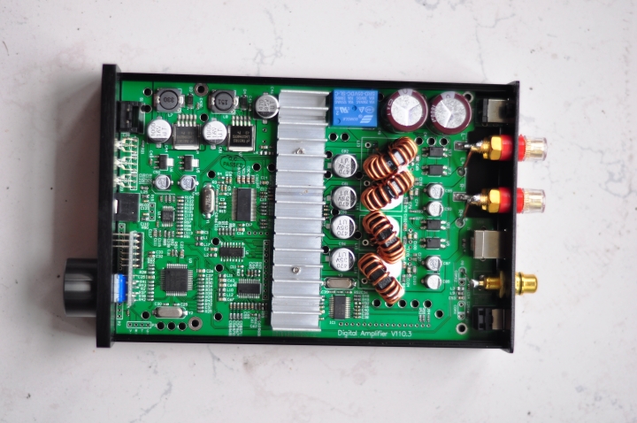 (開箱)新基音學XES-Z1 數位擴大機 + Smart 2 Plus喇叭