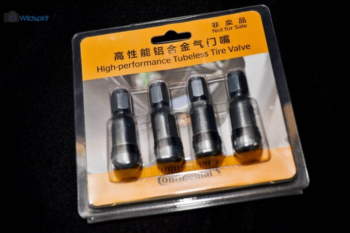 [開箱] 免牽線太陽能主機 【EK2 M3】 TPMS 胎壓/溫度偵測