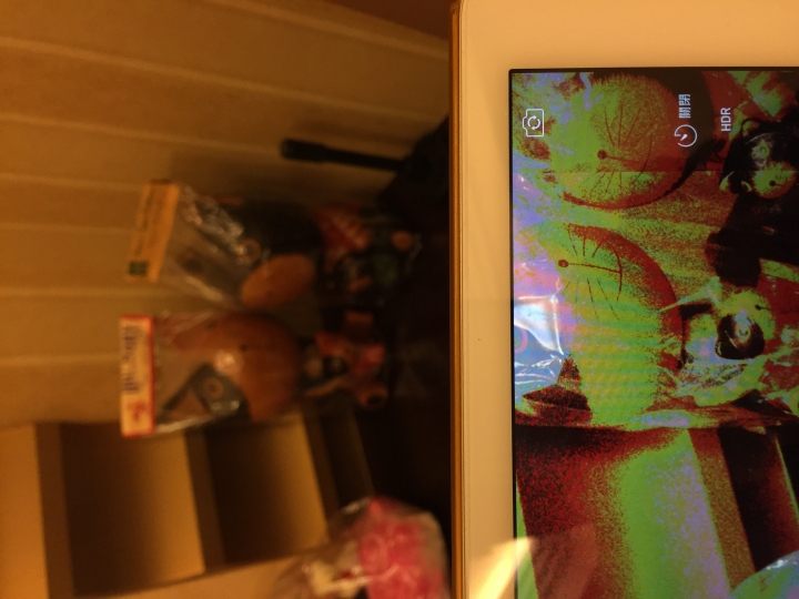 I pad air2圖片突然都變色了
