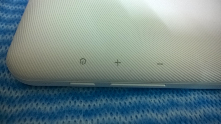 昂達 v820w 單系統版開箱