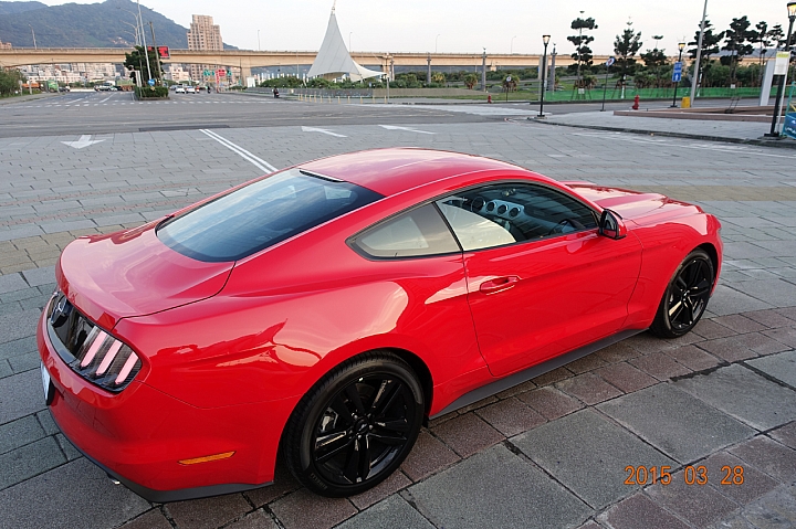2015 Mustang Racing Red 野馬 (賽車紅)