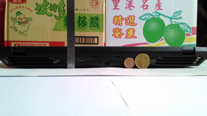 [開箱]兼具效能與CP值的移動桌電─CJSCOPE EX-950 (clevo P750ZM)