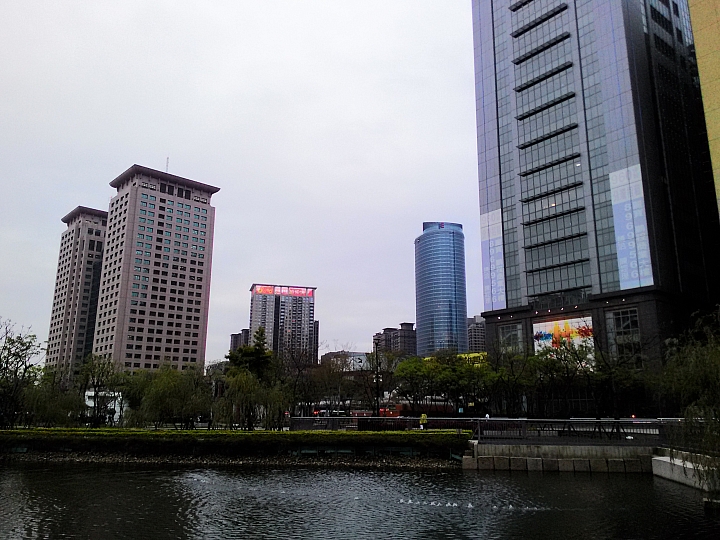 Zenfone 2 ZF5 LTE戶外對決Round2
