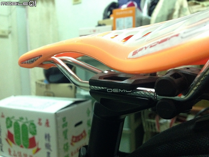 [不負責任座墊試用報告]TIOGA STRATUM 蜘蛛座墊