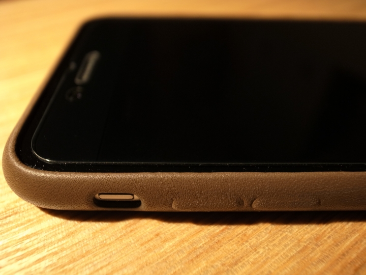 ［分享］iPhone 6 太空灰 ＋ 原廠皮質保護殼 咖啡色