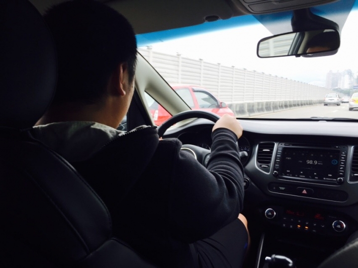 《KIA潮勢力-試駕體驗活動》-CARENS車款