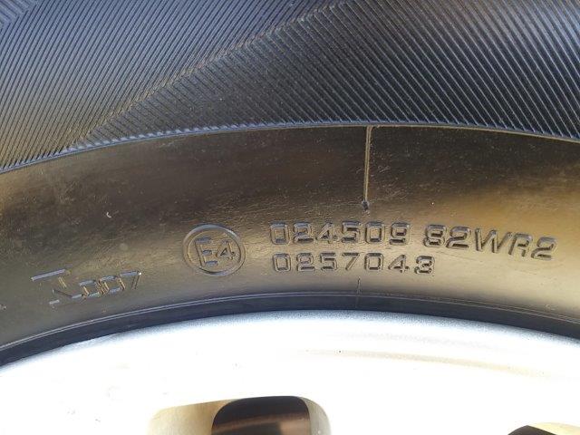 2011 ESCAPE 215/70R16 換胎 YOKOHAMA G055