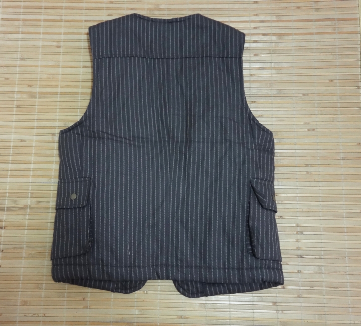 [背心開箱] wisdom 2011 A&W  Multi-Pocket Cotton Vest 工裝背心