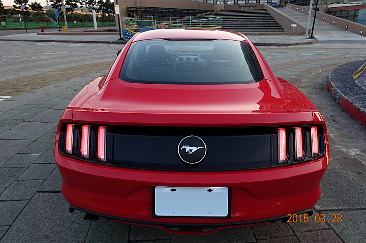 2015 Mustang Racing Red 野馬 (賽車紅)