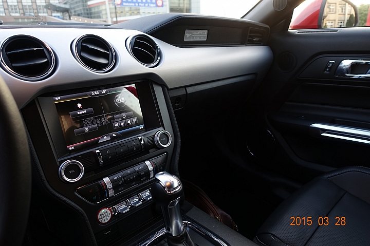 2015 Mustang Racing Red 野馬 (賽車紅)